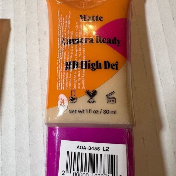 AOA Studio Matte Vision High Definition Liquid Foundation‎ 1 0z 30 ml ( 2 Tubes) - Picture 4 of 5